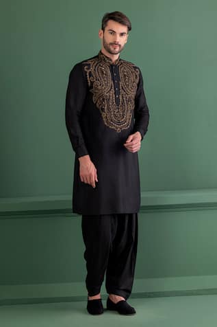 Amit Arora Paisley Embroidered Kurta Set 