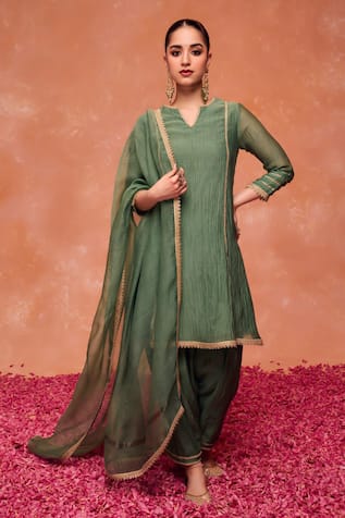 Dohr India Rumi Gota Embroidered Short Kurta & Salwar Set 