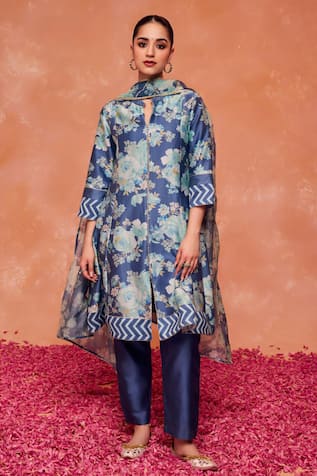 Dohr India Gulnaz Floral Print A-Line Kurta & Pant Set 