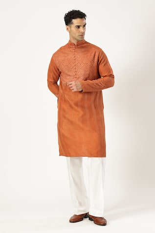 Paresh Lamba Signatures Chanderi Silk Stitch Embroidered Kurta 