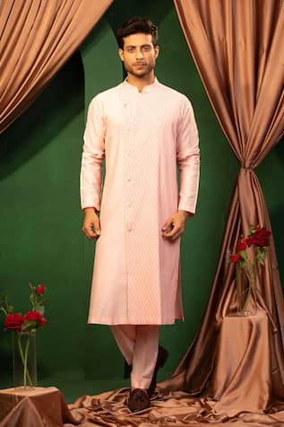 DESIGN O STITCH Thread Embroidered Kurta With Pant 