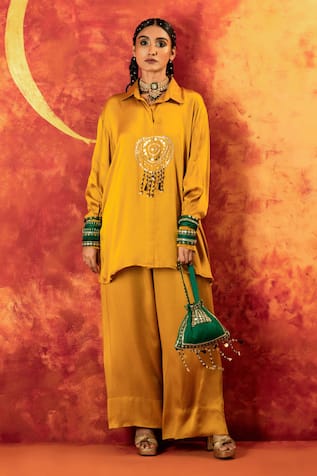 PRAHNAAYA Luna Sequin Embroidered Tunic With Oversized Pant 