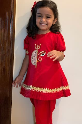 Durga Mandala Embroidered Kurta With Tulip Pant 