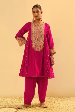 Sheetal Batra Falisha Embroidered Kalidar Kurta & Salwar Set 