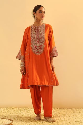 Sheetal Batra Falisha Embroidered Kurta & Salwar Set 