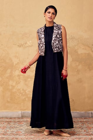 Chanderi Gota Embroidered Halter Neck Dress 