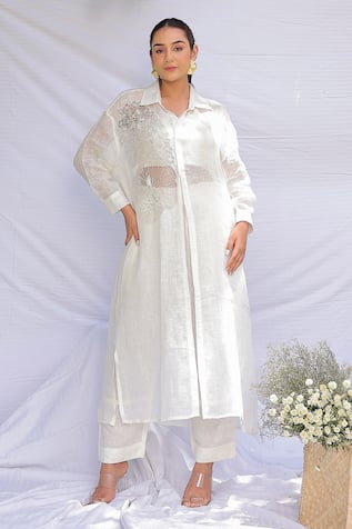 MEHER BY ISLIE Linen Hibiscus Embroidered Shirt & Pant Set 