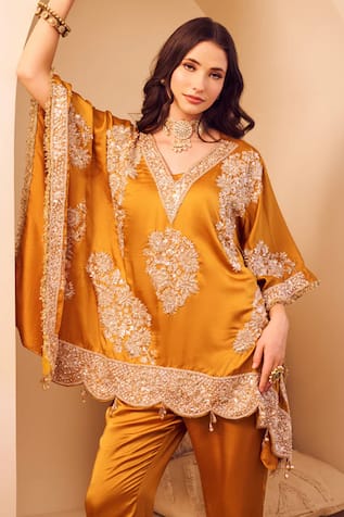 Swish By Dolcy And Simran Seher Gullista Embroidered Kaftan With Pant 