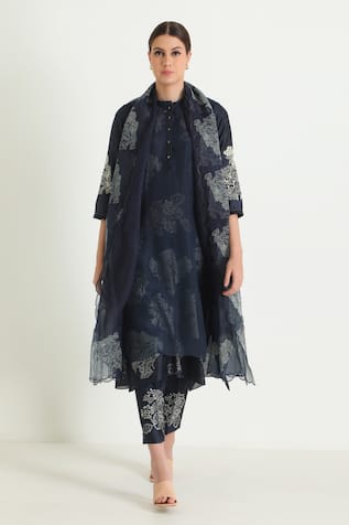 Arcvsh By Pallavi Singh Floral Print Layered Kurta Pant Set 