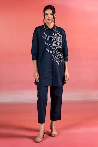 Kameez Bloom Embroidered Shirt & Pant Set 