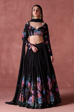 LASHKARAA Raat Bahar Print & Embellished Lehenga Set 