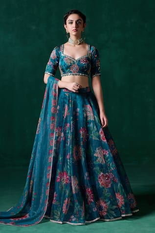 LASHKARAA Floral Print Kalidar Lehenga Set 