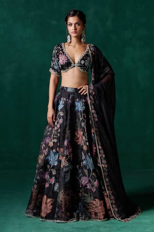 LASHKARAA Floral Lace Embroidered Kalidar Lehenga Set 