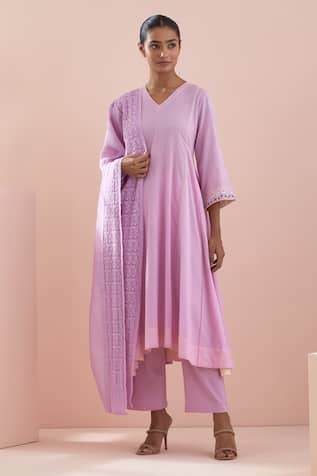 Vinusto Floral Embroidered Sleeve Kalidar Anarkali Pant Set 