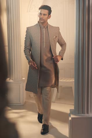 Alaya Advani Thread Embroidered Sherwani & Pant Set 