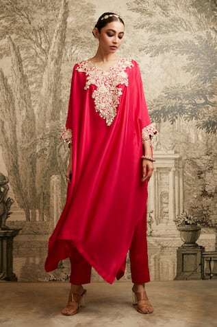 Prisho Resham Detailed Neck Kaftan With Pant 