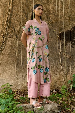 AAMRA BY LAVANYA Sandrose Kalamkari Peacock Kurta With Pant 