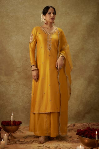 The Aarya Chanderi Handwoven Kurta Pant Set 