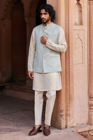 Contrast By Parth Aqua Blue Geometric Woven Bundi & Kurta Set 