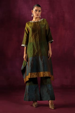 Twenty Nine Mirror Neckline Embellished Kurta & Flared Pant Set 