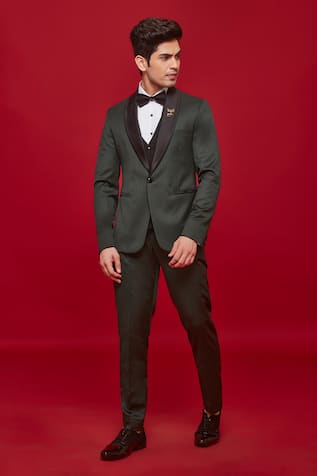 Sven Suits Milan Contrast Lapel Tuxedo & Pant Set 