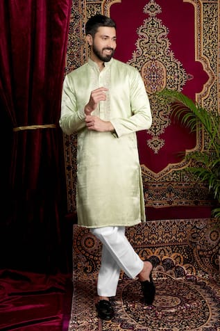 Sven suits Mirror Hand Embroidered Kurta Set 