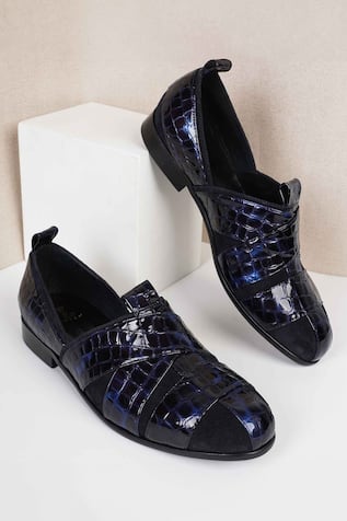 Martin Textured Pattern Slip On Shoes 