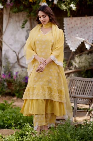 NAAZ BY NOOR Sunflower Fields Thread Embroidered A-Line Kurta Set 