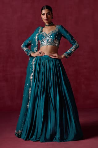 LASHKARAA Botanical Embroidered Blouse Lehenga Set 