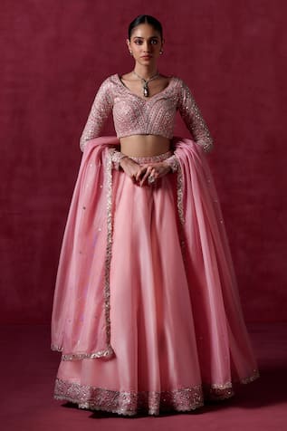 LASHKARAA Embroidered Sleeve Blouse Lehenga Set 