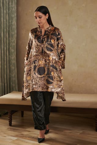 Rainas Abstract Print Kurta With Pant 