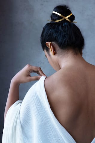 Bisect Shaped Small Hair Bun 