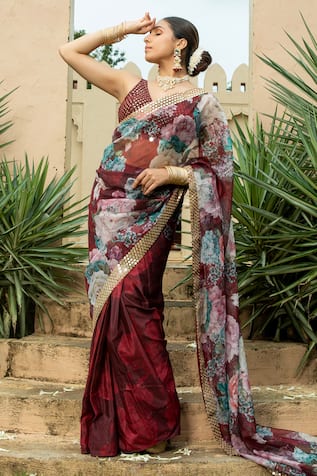 Sanam Floral Print Saree With Blouse 
