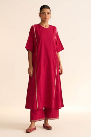 Dot Albela Placement Embroidered Kaftan Kurta & Pant Set 