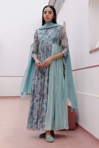 Vaayu Floral Print Anarkali With Dupatta 