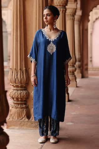 Megha Pitti Blossom Embroidered Kurta With Pant 