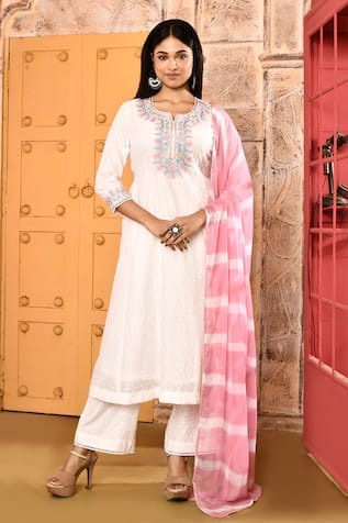 Abbaran Ari Embroidered A-line Kurta Set 