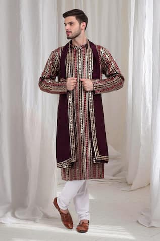 Aham-Vayam Jalsa Embroidered Kurta Churidar Set 