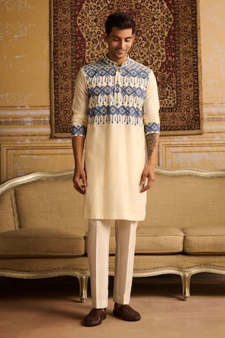 DiyaRajvvir Geometric Thread Embroidered Kurta & Pant Set 