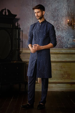 DiyaRajvvir Textured Arrow Embroidered Kurta & Pant Set 