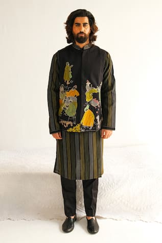 WABI SABI BY ANSHUM-RITESH Applique Detailed Bundi Kurta Set 