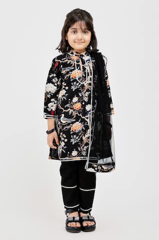 Mamma Plz Flora & Fauna Print Kurta Pyjama Set 