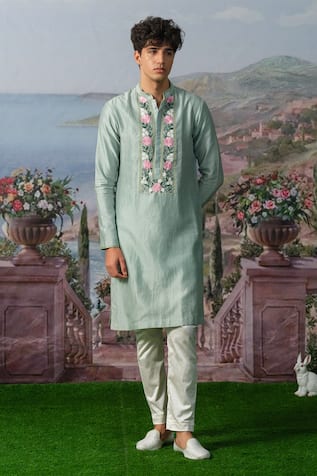 House of KOA Denver Embroidered Placket Kurta With Pant 