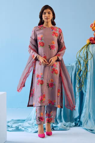 Surmaye Enchanted Bloom Printed Kurta Pant Set 