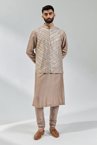 PRIYAL PRAKASH Zari Embroidered Waistcoat & Kurta Set 