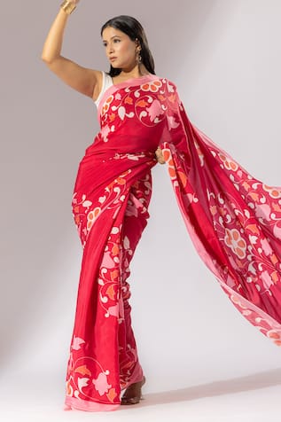 Thee Modern Roots Blossom Print Saree 