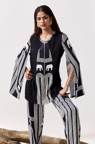 Kamaali Pret Matkal Printed Jacket 