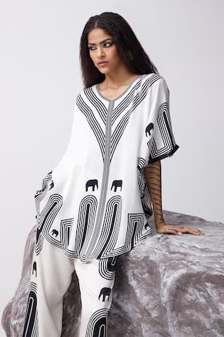 Kamaali Pret Hathi Elephant Print Oversized Top 