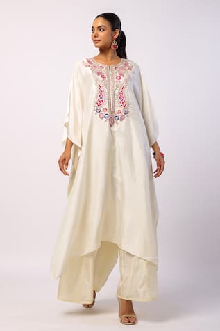 Swati Vijaivargie Resham Embroidered Kaftan & Gharara Set 