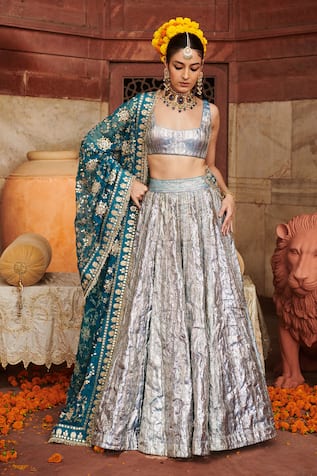 Itrh Aasmani Lampi Lehenga Set 